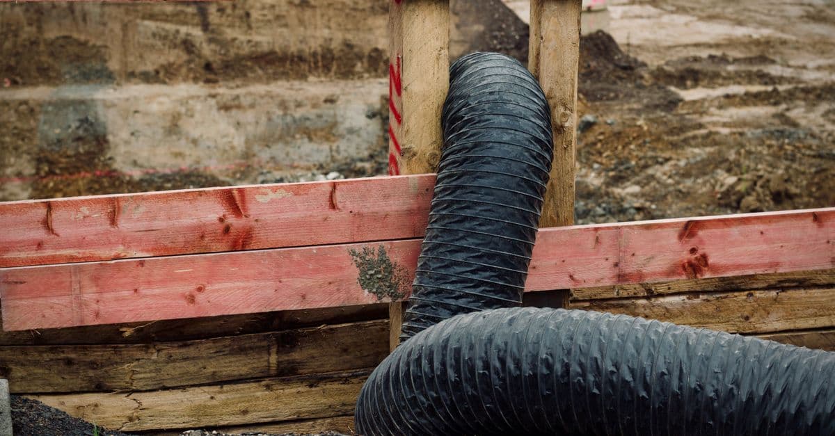 Tranchée blindée sur un chantier de terrassement